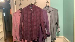 lot 2368 image: Mens button down shirts size L