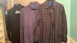 lot 2369 image: Mens button down shirts