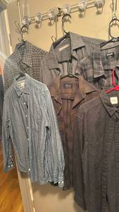 lot 2397 image: Mens long sleeve button up shirts size M and  L