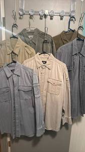 lot 2403 image: Mens long sleeve button up shirts size unknown tags taken out possible L