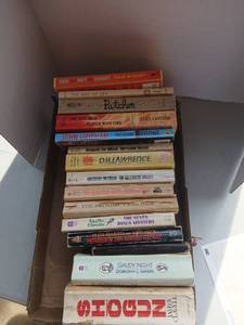 lot 4228 image: Lot of Books inclluding Agatha Christie