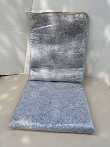 lot 4355 image: Chair Cushion Set Seat and Back Pad Made in Mexico