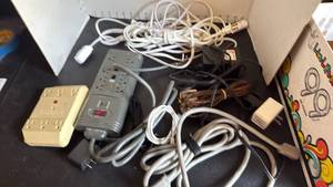 lot 4400 image: Extension cords and power strips