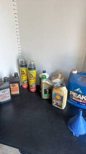 lot 4404 image: Lot Automotive Fluids Oils Lubricants WD-40 Mobil Shell Valvoline Peak