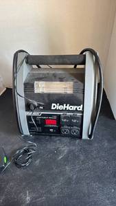 lot 4428 image: DieHard Platinum 1150 Portable Power 12V Inverter Jump Starter