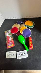 lot 4449 image: Children toys and more