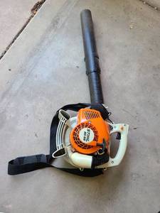 lot 4511 image: Stihl gas powered blower