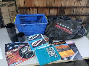 lot 4520 image: Harley-Davidson Motorcycle Lot Books Manuals Parts Bag Basket