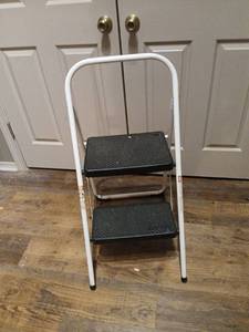 lot 1207 image: Cosco 2-Step Folding Ladder with Black Textured Treads