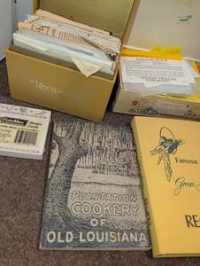 lot 3063 image: Recipe Collection Lot Plantation Cookery Old Louisiana, Famous Green Parrot Recipes, Recipe Box