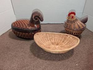 lot 3067 image: Woven animal baskets