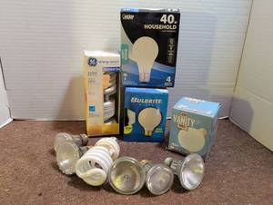 lot 3105 image: Light bulbs lot