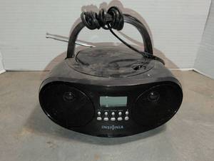 lot 3006 image: Insignia Portable CD Boombox with AMFM Radio and Headphones