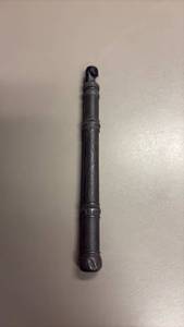 lot 999 image: Victorian lace puller