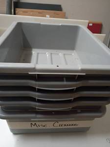 lot 1265 image: 5 Empty Tubs.  Approximately 7in deep