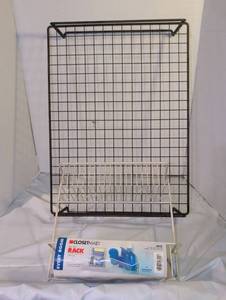 lot 3146 image: Storage racks