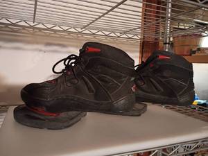 lot 3303 image: Strength Plyometric Tennis Shoes.  For jumping higher.  Size 12