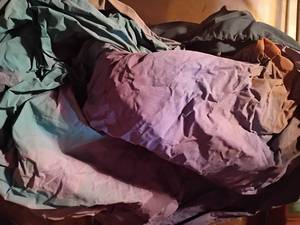lot 3351 image: Photographer Backdrop.  Unsure of size