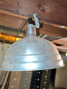lot 3366 image: Two hanging work lamps