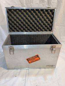 lot 3403 image: 14x20x10 Adapt a Case aluminum storage with padding.