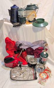 lot 3407 image: Camping assortment with Coleman lantern and other items, Apex Peak 1 camping stove