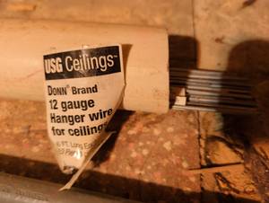 lot 3445 image: USG Donn Brand 12-Gauge 6-Foot Hanger Wires