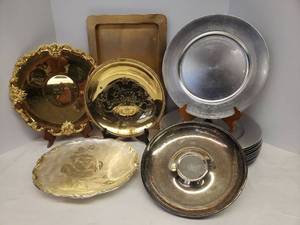 lot 54 image: Gold & Silver Serving Trays - Largest is 17in L x 11in W & Set of 12 Gibson Silver Acrylic Chager Plates 13in W
