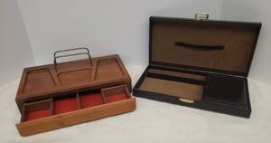 lot 56 image: Vintage Custom Made Wood Mens Dresser CaseTray - Felt Lined - 11.75in W x 7in D x 4in T, and Genuine Leather JewelryWatch Dresser Case - Made in Italy - 11.25in L x 6.25in D x 2.25in T