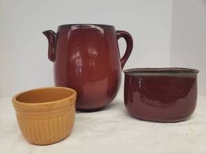 lot 66 image: Vintage Earthenware Pottery Planters - Oxblood Glaze - Pitcher Design is 9.5in W x 9in T, and Vintage USA Stoneware Ribbed Crock 4.5in W x 3.25in T