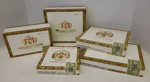 lot 75 image: 5 Vintage Macanudo Wood Cigar Boxes - Largest is 9.25in L x 7in W x 2in T