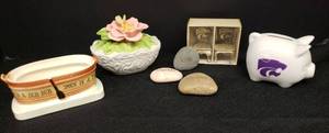 lot 109 image: Porcelain Mini KSU Power Cat Piggy Bank, NIP Pewter KSU Power Cat Chair PhotoPlace Card Holders, Lidded Georgian Porcelain Rose Lid Trinket Box, 1964 Rub-A-Dub Porcelain Tub, and LOVEFRIENDSALWAYS Sentiment Rocks