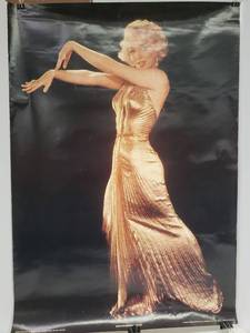 lot 116 image: Vintage Original Shooting StarTransWorld Features - Rare Marilyn Monroe Pinup Poster #AA152 - Printed In England - 1984 - 24in W x 34in T