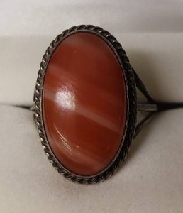 lot 128 image: Vintage STERLING Silver Rope Design Bezel Set Oval Orange Agate Cocktail Ring - Maker Mark Stamped - Hand Made - Size 9.5 - Stone is 1in T x .75in W