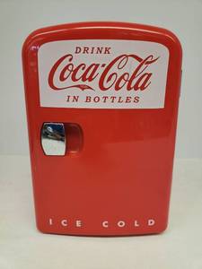 lot 149 image: Vintage 2014 Coca-Cola Mini ChillerWarmer Frig.- Cools or Warms - Model #KWC-4U - by Koolatron Corp. - with AC Cord - WORKS
