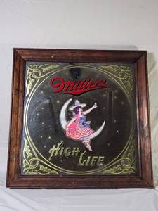 lot 111 image: Vintage Miller High Life Framed Beer Mirror Sign 1980 19x19