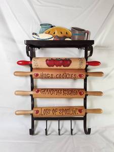 lot 135 image: Vintage Country Kitchen Rolling Pin Wall Rack with 4 Hand-Painted Rolling Pins Cottagecore