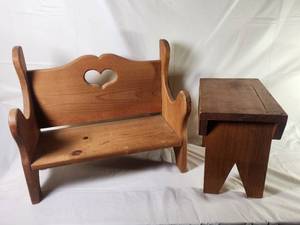 lot 137 image: Wood Bench with Heart Cutout and Mini Wood Stool Vintage Handcrafted