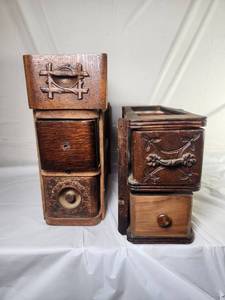 lot 138 image: Lot of 5 VintageAntique Sewing Machine Drawers Wood Singer&nbsp
