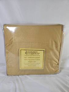 lot 158 image: Sanders Collection 820 Thread Count 100% Egyptian Cotton Sheet Set King Size New