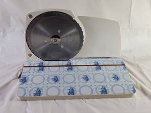 lot 187 image: Vintage German Alexanderwerk Adjustable Manual Hand Crank Bread Slicer