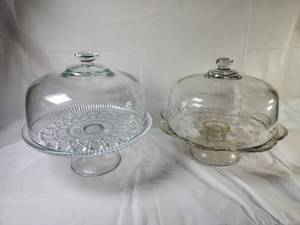 lot 194 image: Glass Cake Dome Covers with Pedestals 2-Piece Lot