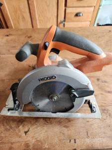 lot 206 image: RIDGID Cordless Circular Saw
