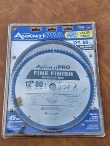 lot 231 image: Avanti PRO 12 80 Tooth Carbide Saw Blade Fine Finish Value Pack