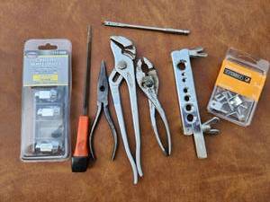 lot 269 image: Hand Tool Lot Pliers Wrench and More