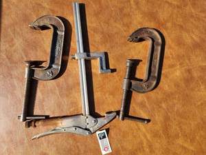 lot 288 image: Lot of Clamps