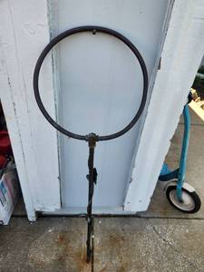 lot 316 image: Vintage Copper Ring Sprinkler on Decorative Stand with Leaf Accent