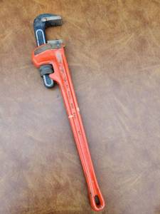 lot 330 image: Ridgid 24 in. Pipe Wrench