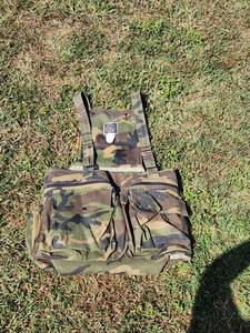 lot 359 image: Camouflage Hunting Vest with Game Pouch and Orange Flag