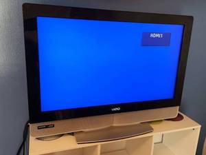 lot 382 image: VIZIO VX32L HDTV10A 32 inch HD Television