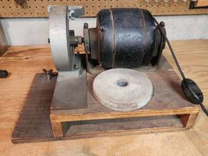 lot 400 image: General Electric Bench Grinder Motor Tabletop Sharpener Works